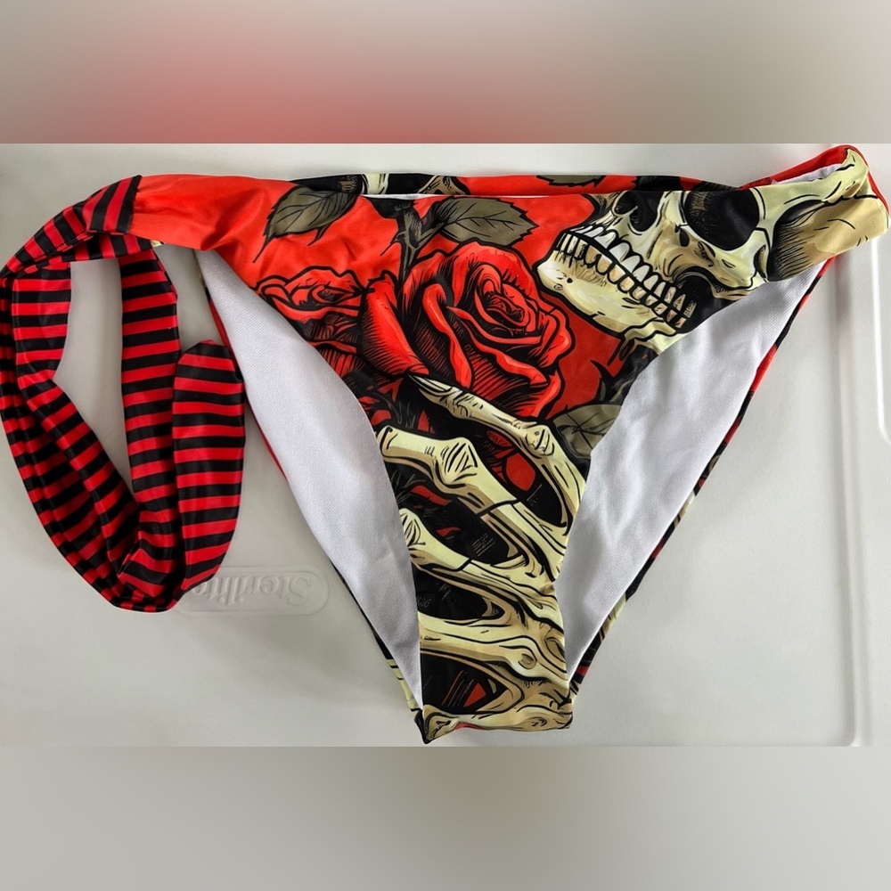 Red Skull Rose Halter Bikini Set - Picture 3 of 9